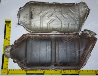 Katalyzátor BMW 1728588 - 2