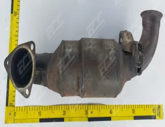 Katalyzátor 7583660