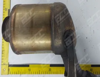 Katalyzátor 7794915