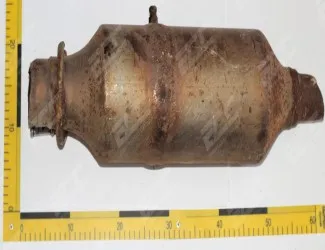 Katalyzátor 1366630080