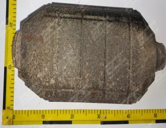 Katalyzátor 4L24-5F250-EA