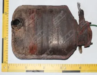 Katalyzátor YL8C-5E212-CC