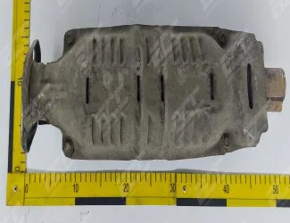 Katalyzátor Honda 8+9 strips on cover / 3+4 directly on catalytic converters (without probe) - 2