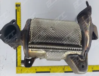 Katalyzátor Hyundai / Kia C02F060 - 2