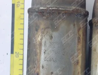 Katalyzátor Mercedes KT 0147 / A 2024901736 - 4