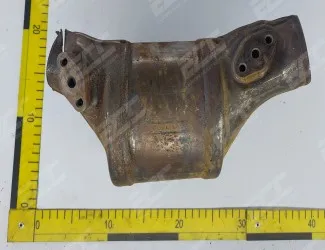 Katalyzátor bez kodu větší