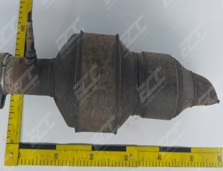 Katalyzátor Volvo 30616606 - 2