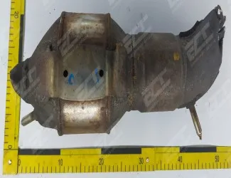 Katalyzátor 30644291