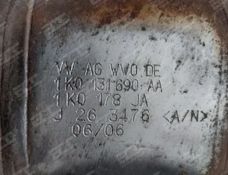 Katalyzátor VW 1K0 131 690 AA / 1K0 178 JA - 2