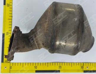 Katalyzátor 3B0 131 690 B/3B0 166 AA