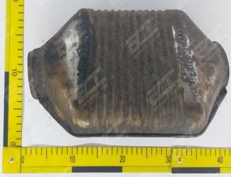 Katalyzátor VW 4B0 131 701 AT  / 8D0 178 AS - 2