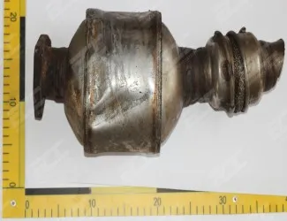 Katalyzátor VW 4F0 178 FA / 8E0 131 701 FM - 3