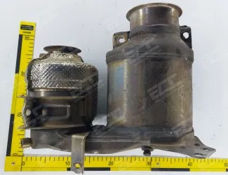 Katalyzátor VW 5Q0 181 AA / 5Q0 166 AD / 04L 131 723 K - 2