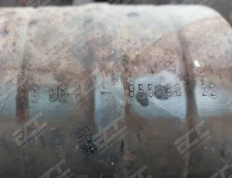 Katalyzátor VW 6U0 131 701 A / WW0 CZ LEISTRITZ / 4410 7591-426 6 GERMANY / ond back side 855160 - 4