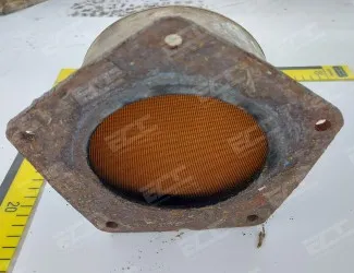 Katalyzátor VW 7M3 178 EA / 7M3 131 690 - 2