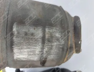 Katalyzátor VW 8D0 131 701 FE / 4B0 178 AA - 2